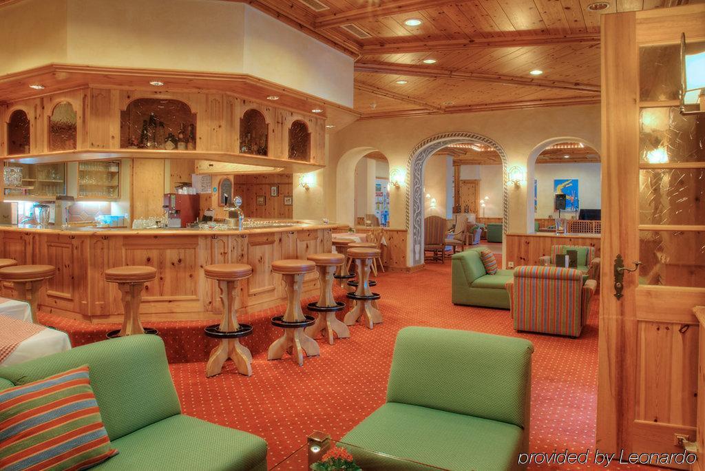 Sunstar Hotel Флимс Ресторант снимка